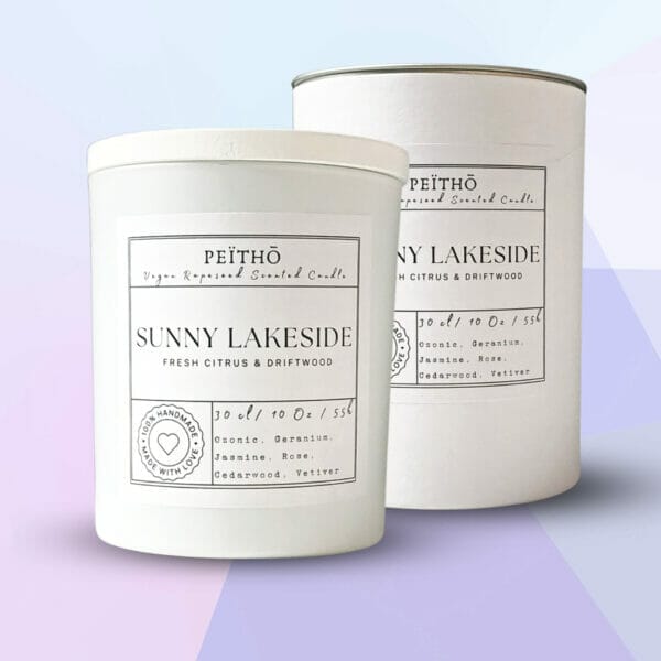Peitho-Perfumes.ScentedCandles_ A molecular perfume scented candle labeled "Sunny Lakeside.